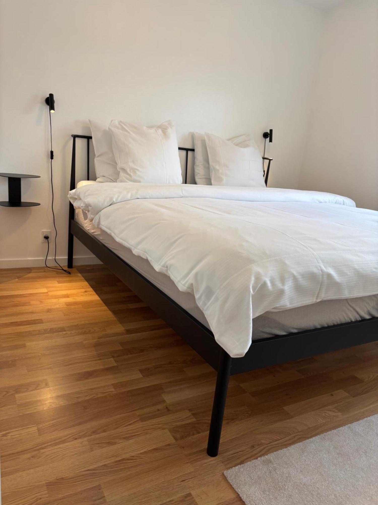 Bolding Apartment *